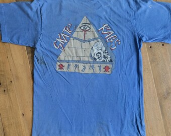 Rare! Vintage Skate Rags Pyramid "All Seeing Eye" Blue T-shirt Medium