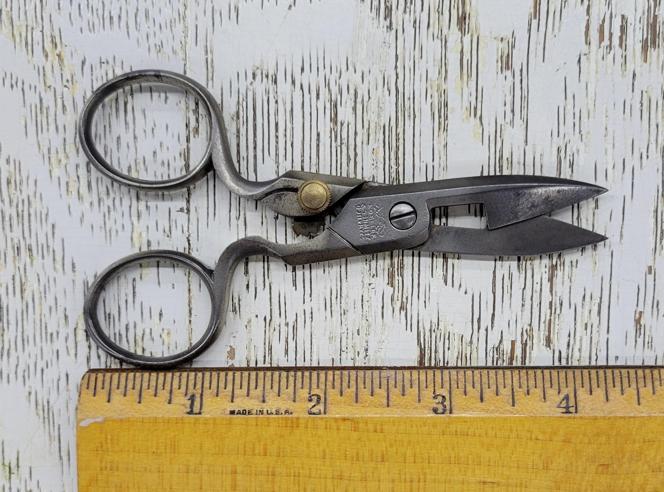 Antique Button Hole Adjustable Scissors * Koeller & Schmitz