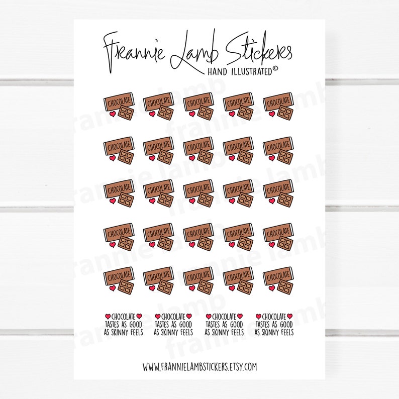 Op de afbeelding: Een vel met 20 stickers met een chocolade reep met een hartje en de tekst "Chocolade smaakt net zo goed als slank zijn".