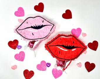 Lips Mini Pinata | Valentine's Day, Bachelorette Party Decor