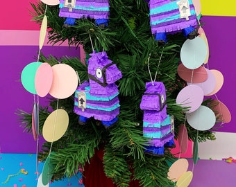 Loot Llama Pinata Christmas Ornament Set – Handmade Gaming Decor