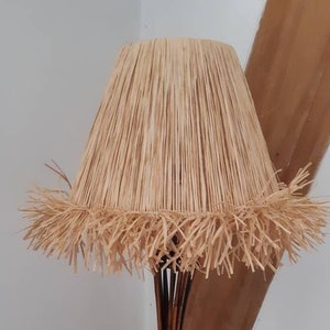 Lampenschirm aus Bast