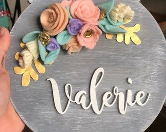 Aangepast vilten bloemnaambord, lasergesneden houten kinderkamerdecoratie