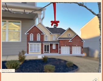 Op maat gemaakte replica van een houten huis, gepersonaliseerd housewarmingcadeau