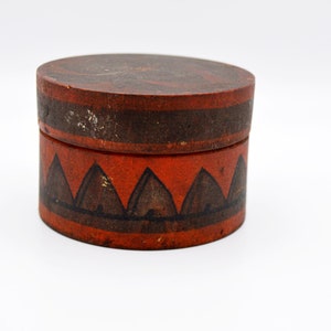 Wooden Table Snuff or Tobacco Box