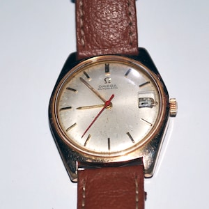 Omega 24 Jewel Automatic 1968 Vintage Rose Gold Case Men&#39;s Wristwatch