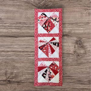 Valentine Hearts Quilted Table Runner, Patchwork Cotton Wall Hanging, Handmade Valentine Decor