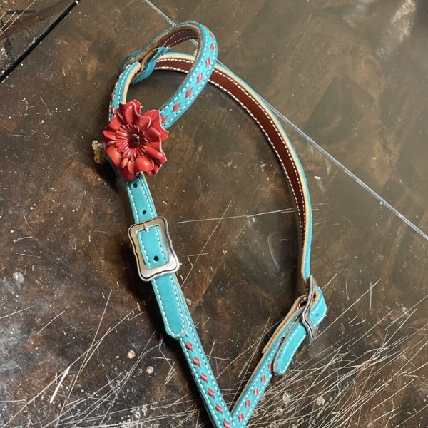 Carved Turquoise Flowers (Price Per Piece) Exotic India Art