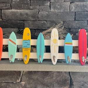 Specialanpassad 7 surfbräda 9 1/2” x 24” handdukshängare