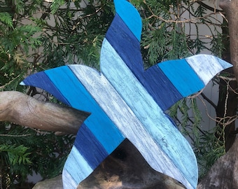 13" Starfish Reclaimed Wood Beach House Decor Rustic Coastal Decor Starfish Art - Small