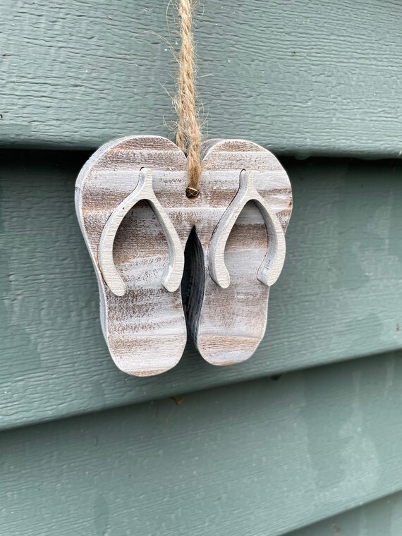 Flip Flops - Cedar Ornament Flip Flops - Cedar Ornament