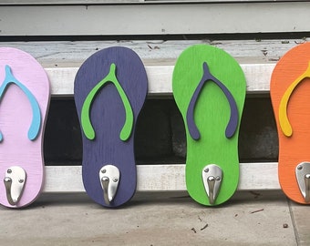 10" Flip Flop Towel Rack