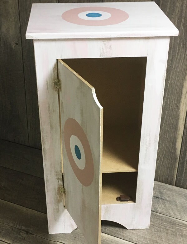 Caja de bebé Keepsake que se convierte en armario o mesita de noche