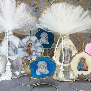 Artificial agate icons with metallic base