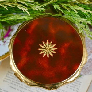 Kigu Compact, Vintage Compact, Compact Mirror, Compact, Compact Vintage, Vintage Accessories, Gifts for Her, Mothers Day Gift, Women Gift