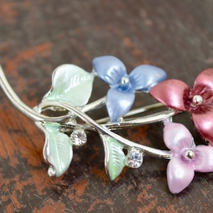 Vintage Brooch, Flower Brooch, Floral Brooch, Brooch, Brooch Vintage, Vintage Jewellery, Vintage Jewelry, Gifts for Her, Mothers Day Gift