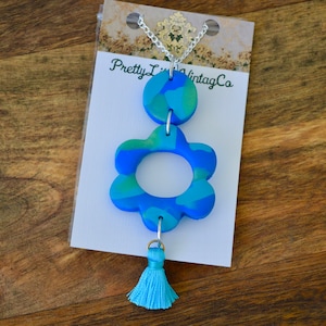 Clay Necklace, Polymer Clay, Flower Necklace, Flower Pendant, Clay Jewellery, Clay Jewelry, Gifts for Her, Mothers Day Gift, Women Gift