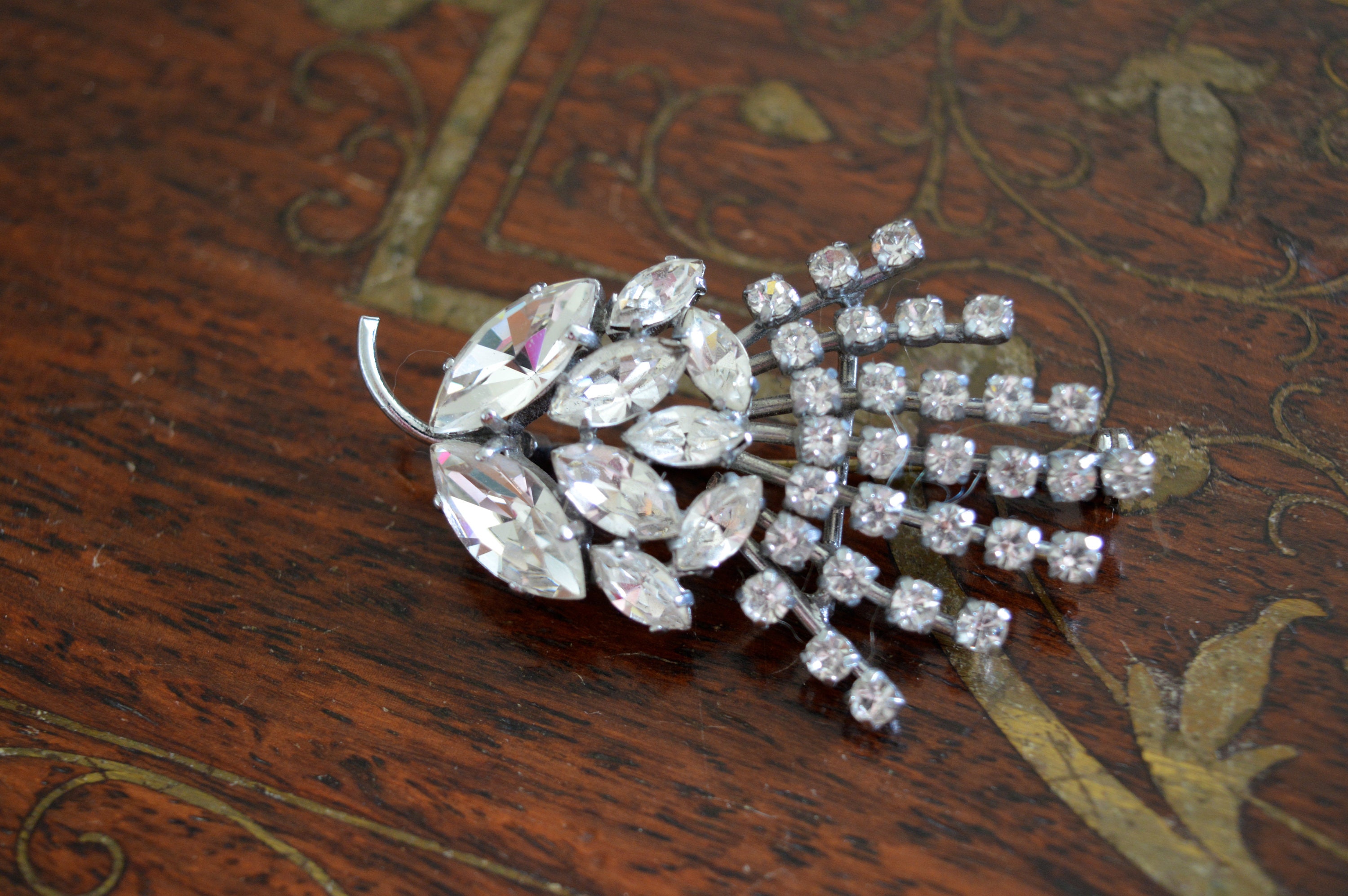 Broche Cristal Vintage - Sans Marque, Occasion En Excellent état