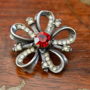 Vintage Brooch, Crystal Brooch, Floral Brooch, Brooch, Brooch Vintage, Vintage Jewelry, Vintage Jewellery, Gifts for Her, Mothers Day Gift