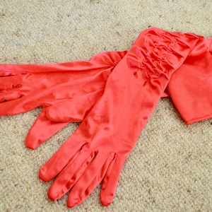 Gloves, Costume Gloves, Pink Gloves, Vintage Gloves, Gloves in uk, Gifts for Women, Wedding Gift, Satin Gloves, Costume Accessories, Gloves