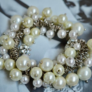 Bracelets in uk, Pearl Bracelet, Crystal Bracelet, Vintage Jewellery, Gifts for Women, Wedding Gift, Mothers Day Gift, Wedding Jewellery