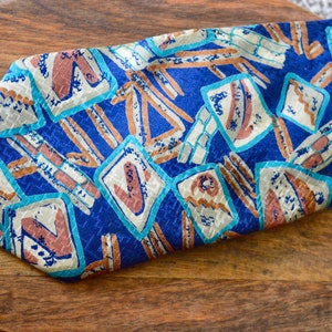 Vintage Tie, Tie, Vintage Necktie, Necktie, Silk Tie, Silk Necktie, Suit Accessories, Mens Accessories, Gifts for Him, Fathers Day Gift