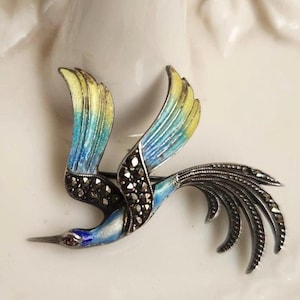 Brooch, Bird Brooch, Enamel Brooch, Marcasite Brooch, Brooches in UK, Gifts for Her, Mother’s Day Gift, Wedding Gift, Novelty Brooch