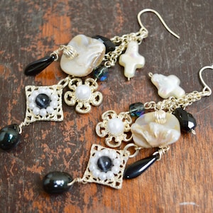 Chandelier Earrings, Dangle Earrings, Earrings in uk, Shell Earrings, Costume Jewellery, Gifts for Women, Mothers Day Gift, Vintage Jewelry