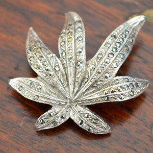 Vintage Brooch, Marcasite Brooch, Leaf Brooch, Floral Brooch, Brooch Vintage, Brooch, Vintage Jewelry, Gifts for Her, Mothers Day Gift