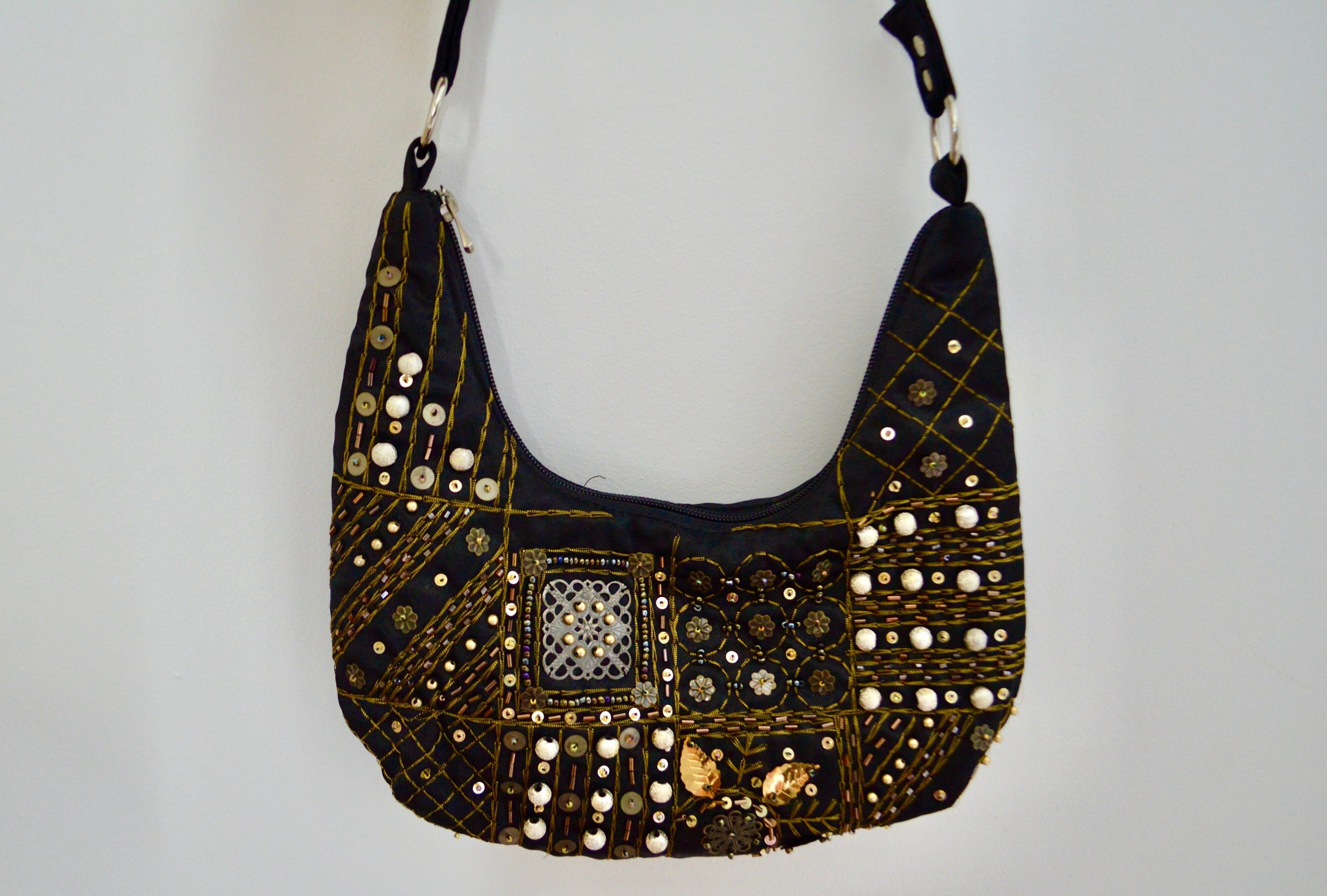 Yan Show Women Patent Leather Chain Handbags Large Shoulder Bags for Ladies  Sequin Purse