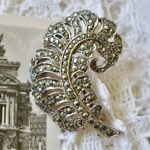 Vintage Brooch, Brooches in uk, Brooch, Leaf Brooch, Marcasite Brooch, Crystal Brooch, Costume Jewellery, Gifts for Women, Mothers Day Gift