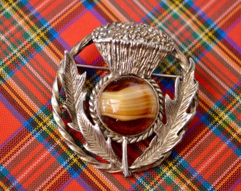 Broche celtique, bijoux celtiques, broche vintage, broche chardon, broche écossaise, broches au Royaume-Uni, cadeaux pour femmes, cadeau fête des mères, broche