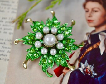Broche Vintage Bergère De France - Métal Doré Et émaillé Noir - Bijou Fantaisie élégant - Occasion