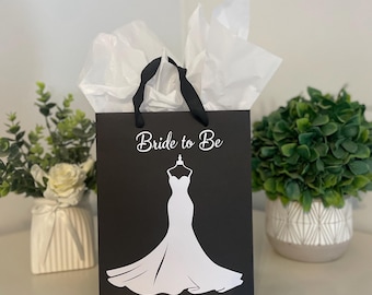 Bride To Be Gift Bag: Wedding Favor, Bridal Shower (10x5x8 in)