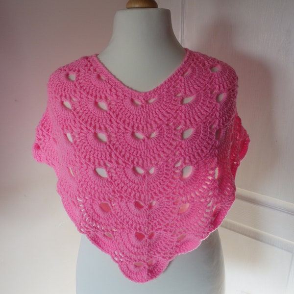 Poncho Court Rose Fluo Crochet