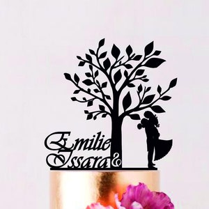 Sotto l'albero di matrimonio cake topper, famiglia cake topper, topper sposa su misura, sposa e sposo con il ragazzino, coppia con bambino
