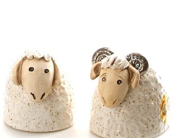 まーちゃんさま】antique sheep ❀ グリーンの瞳の羊さん set まー