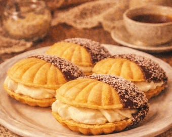 Vintage Oyster Shell Cream Wafers Recipe | 1970s Italian Pastry (PDF Pattern)