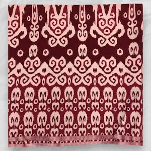 Batik sarong in crimson maroon color, Sarawak Borneo batik fabric, Iban Dayak motif sarong, sarong skirt wrap, Red Malaysian batik cloth