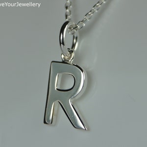 Collar colgante de plata esterlina con inicial R, inicial R de plata, letra R de plata, colgante con inicial R.