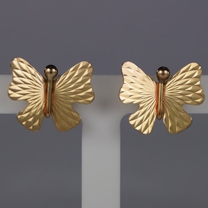 Vintage Gold Butterfly Earrings. Pre-Owned 9ct Gold Stud Earrings. Second Hand Gold Earrings. Gold Studs. Vintage Gold Stud Ear Rings.