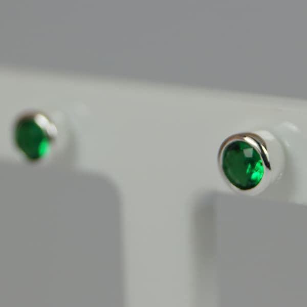 Green Emerald Silver Stud Earrings, May Birthstone Green Emerald Earrings, Green Cubic Zirconia, 925 Sterling Silver Earrings, Ear Rings