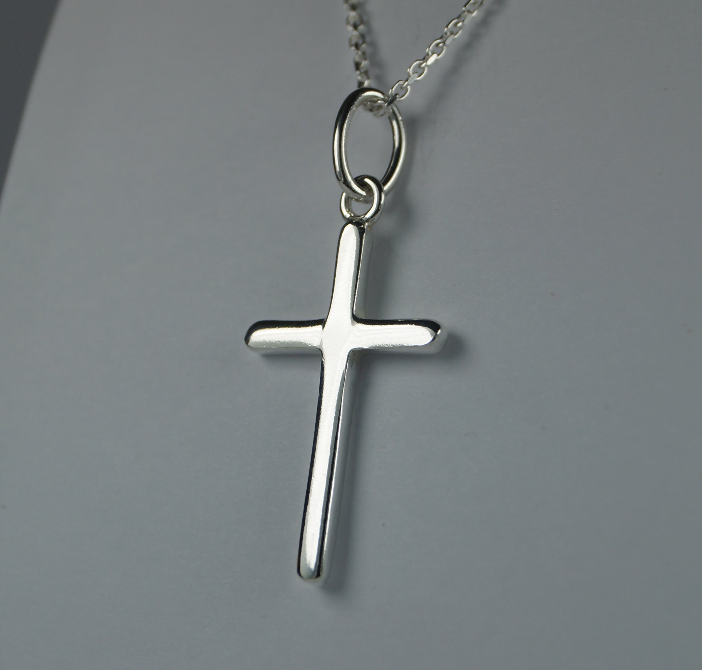 アクセサリー Silver Maria Locket with Silver Cross Cross Maria Pendant with 19