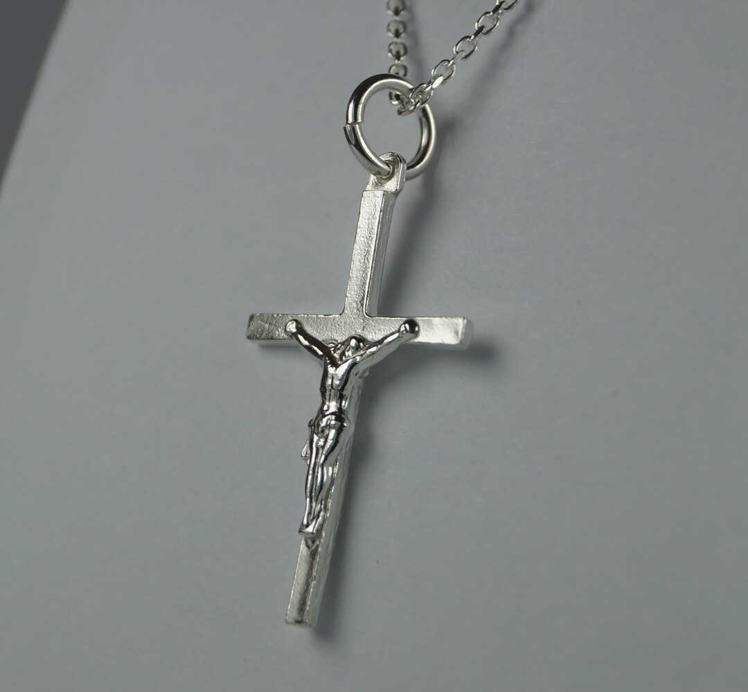 Crucifix Necklace - Sterling Silver 18