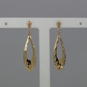 Vintage 9ct Gold Open Teardrop Earrings. Patterned teardrop earrings (Pre-Owned)
