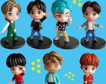 21 cm Chutoral Kpop BTS Standing Figure Map of The Soul 7 Acrylic Desk Stand Miniature Action Figure for Home Office Decor 
