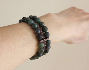 Multistrand Perlen Boho Armband mit grünem Achat und roten Aventurin, Perlen Armband mit Halbedelsteinen, Armband mit Edelsteinen