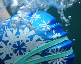 Nancy Farmer swimming hat "Swimflakes" on high quality silicone - snowflake synchronized swimmers on a swim cap