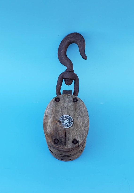 miniature block and tackle pulleys