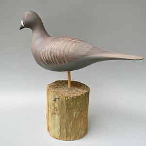 Wooden Pigeon Decoy by Tom Harmon of Churchville Maryland